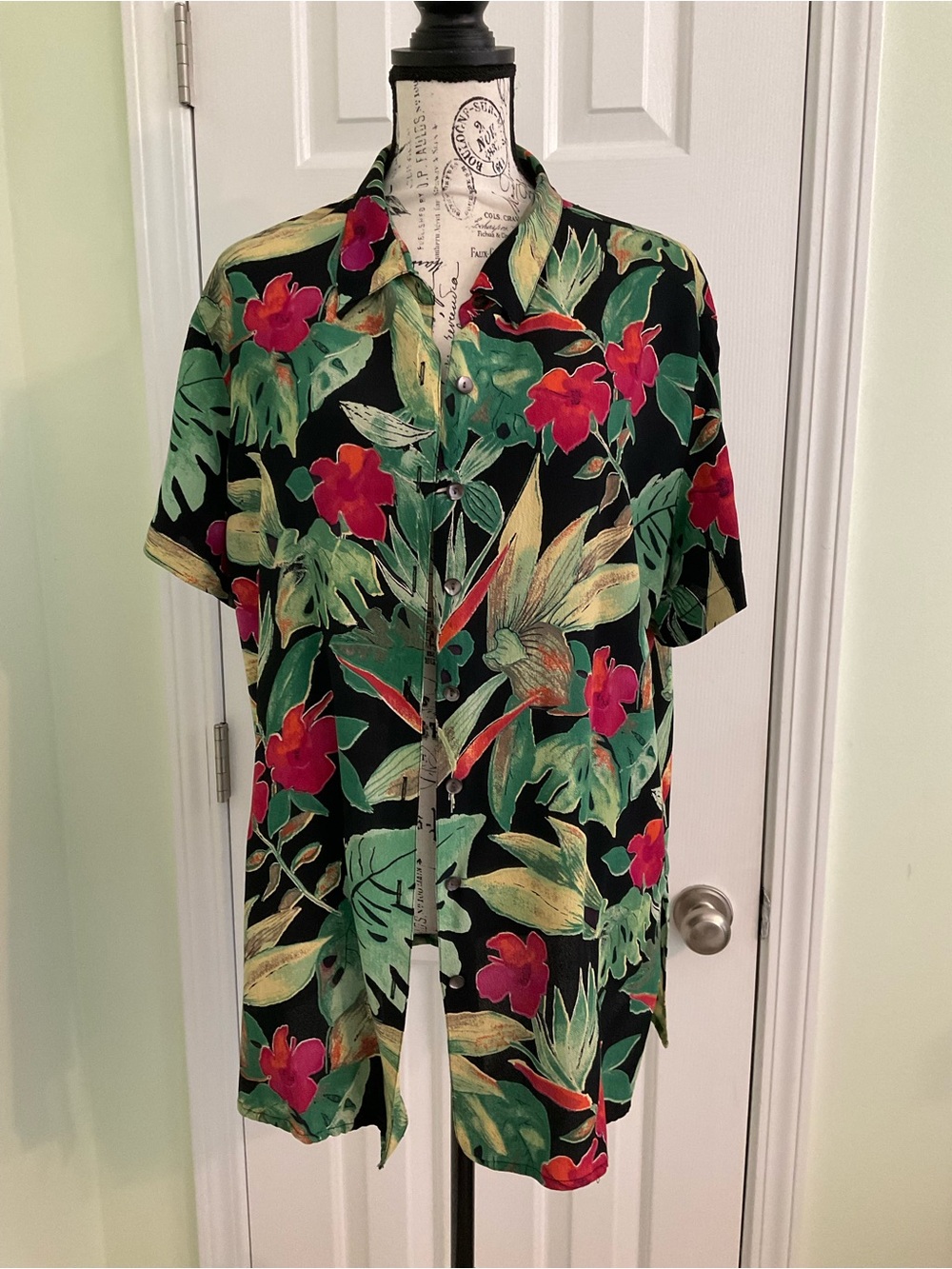 Chico's Black Tropical Floral Button-Down Shirt with Green & Red Print